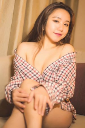 欧美在线第一区_高清高清免费观看